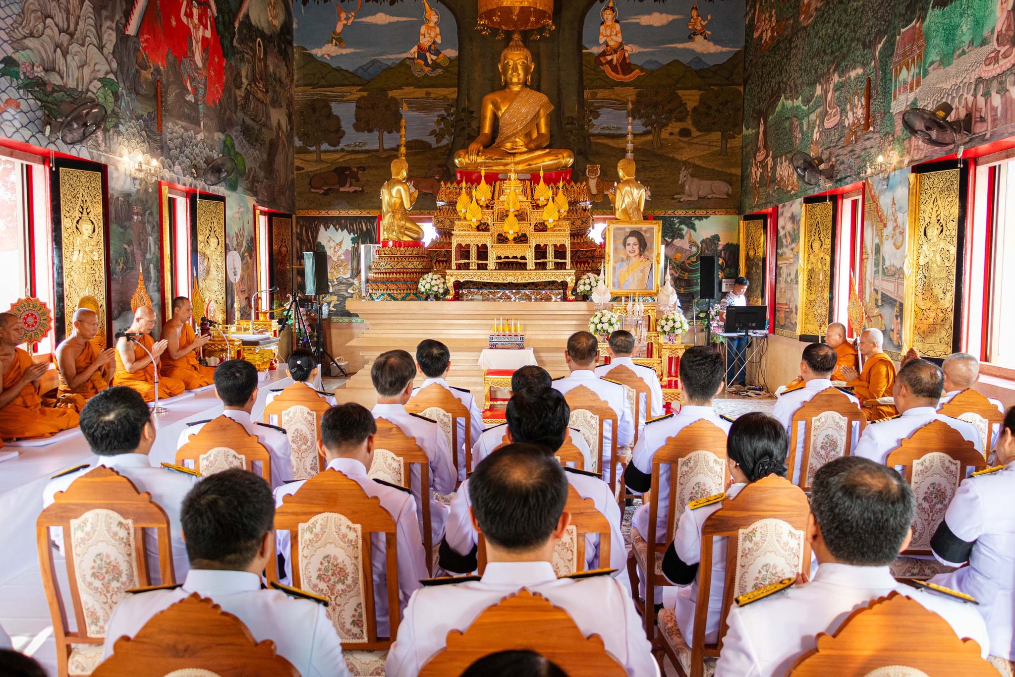 ตราด l จังหวัดตราด จัดพิธีบำเพ็ญกุศลสตมวาร 100 วัน เพื่อถวายพระราชกุศลสมเด็จพระนางเจ้าสิริกิติ์ พระบรมราชินีนาถ พระบรมราชชนนีพันปีหลวง